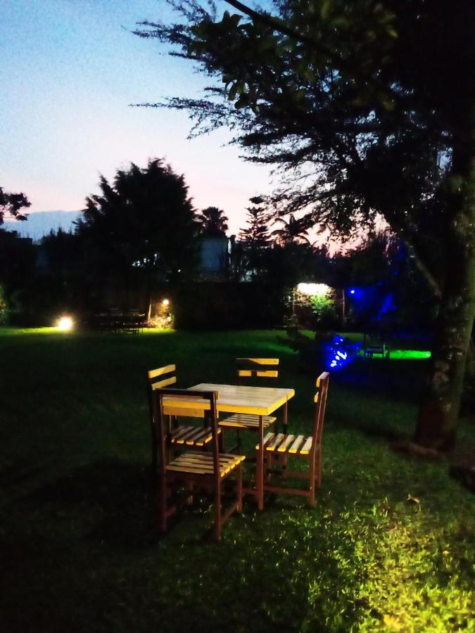 Colibri Taverne & Guest House جيسايني المظهر الخارجي الصورة